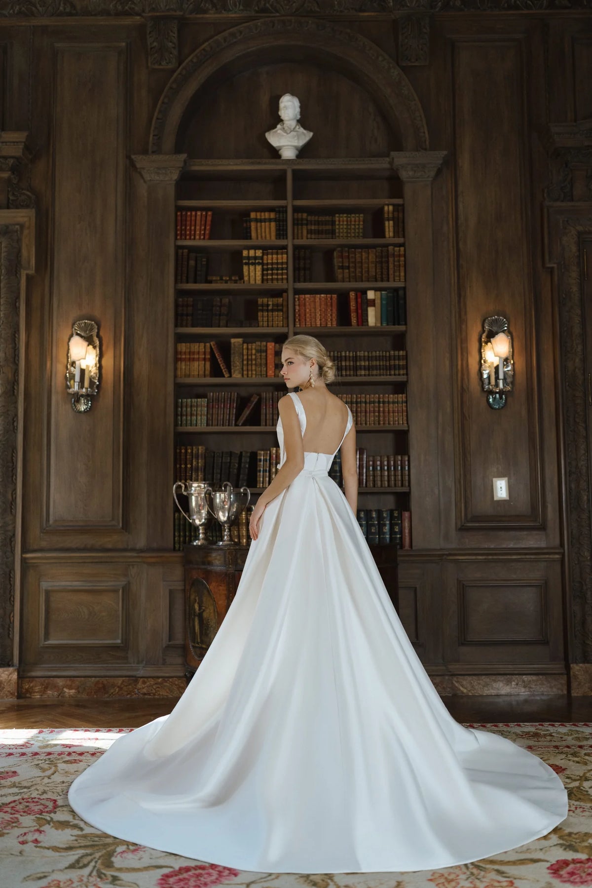 Turner Overskirt
